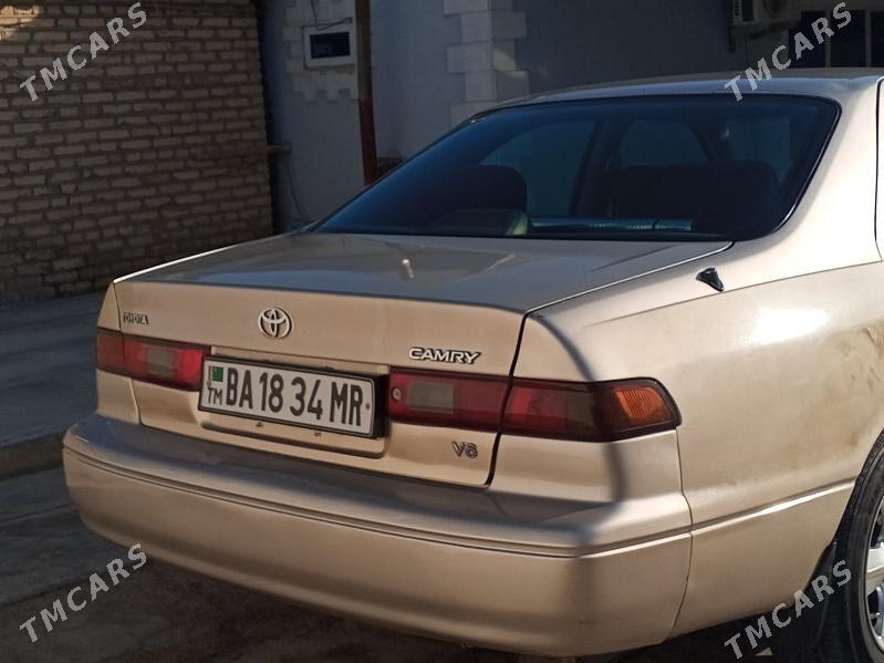 Toyota Camry 1997 - 140 000 TMT - Мары - img 3
