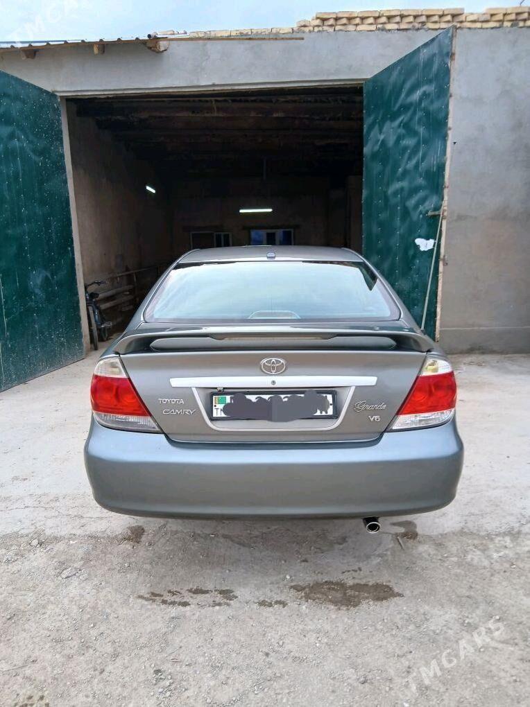 Toyota Camry 2005 - 190 000 TMT - етр. Туркменбаши - img 4