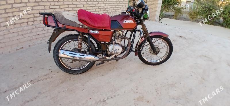 Jawa 300 2025 - 12 000 TMT - Халач - img 1