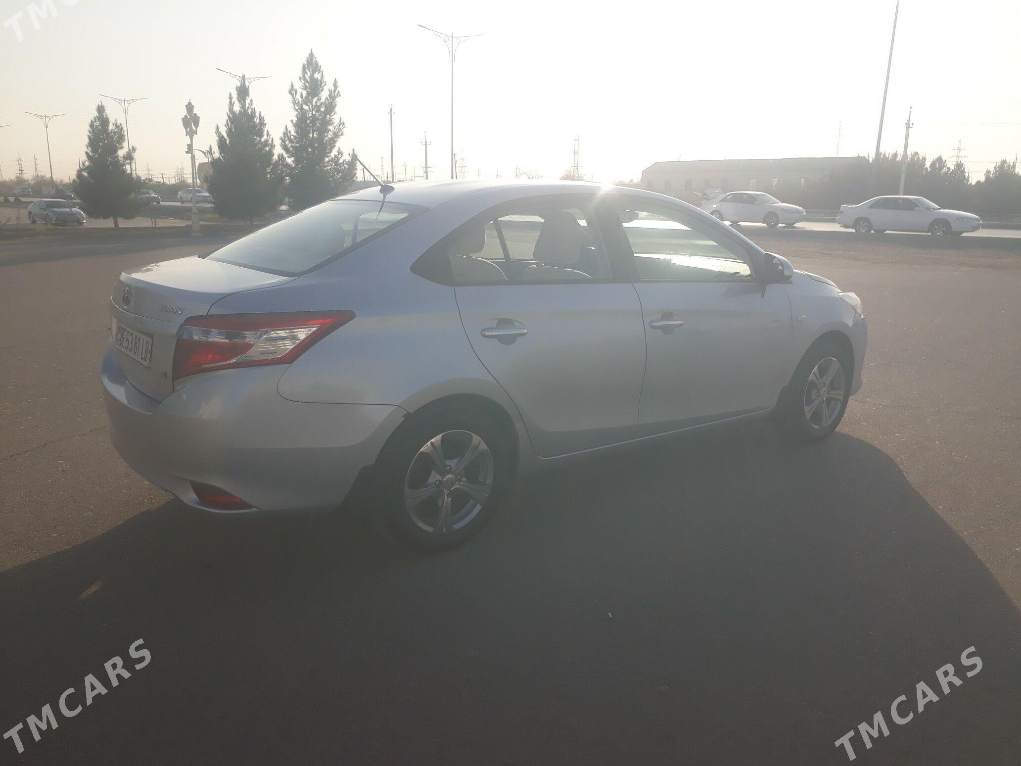 Toyota Yaris 2014 - 170 000 TMT - Туркменабат - img 2