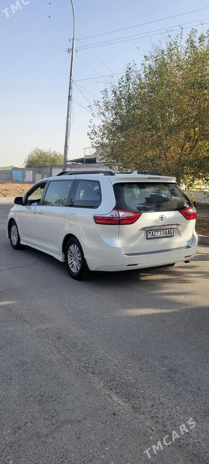 Toyota Sienna 2019 - 499 000 TMT - Ашхабад - img 4