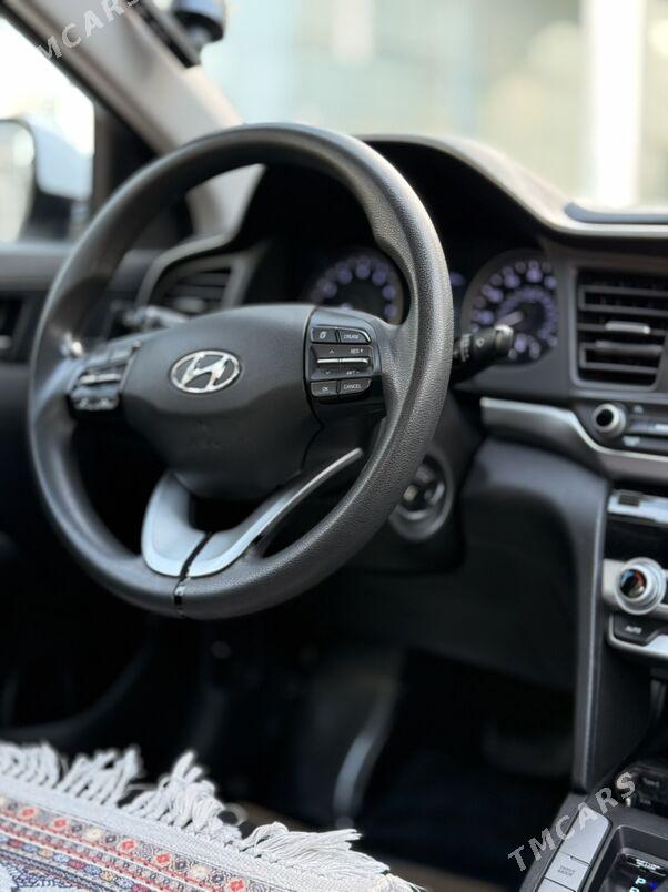 Hyundai Elantra 2019 - 230 000 TMT - Aşgabat - img 8