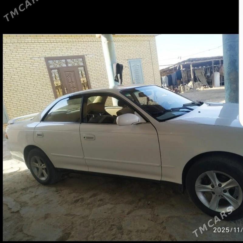 Toyota Mark II 1994 - 45 000 TMT - Мургап - img 3