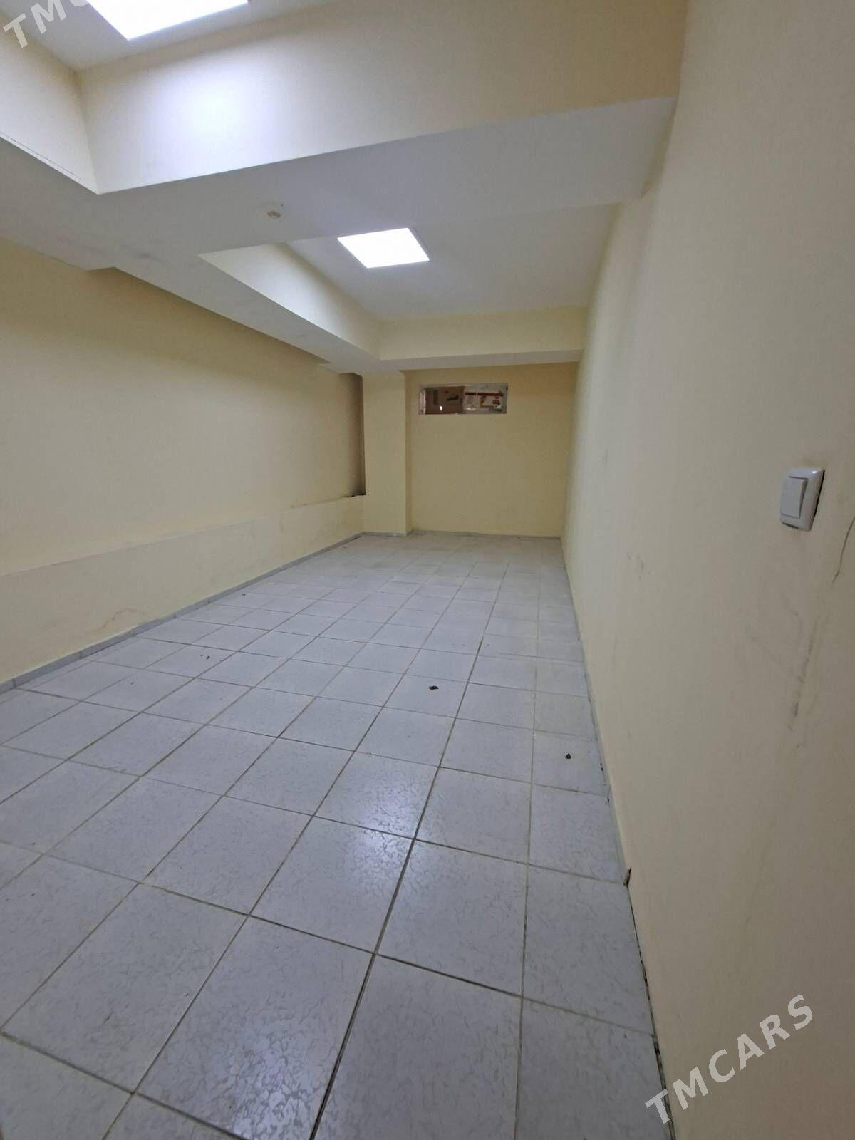 Arenda Mir 8 padwal185m2 - Parahat 8 - img 5