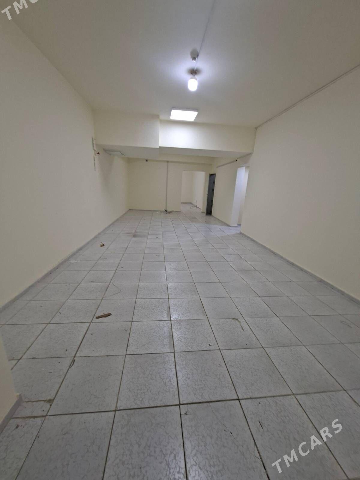 Arenda Mir 8 padwal185m2 - Parahat 8 - img 7