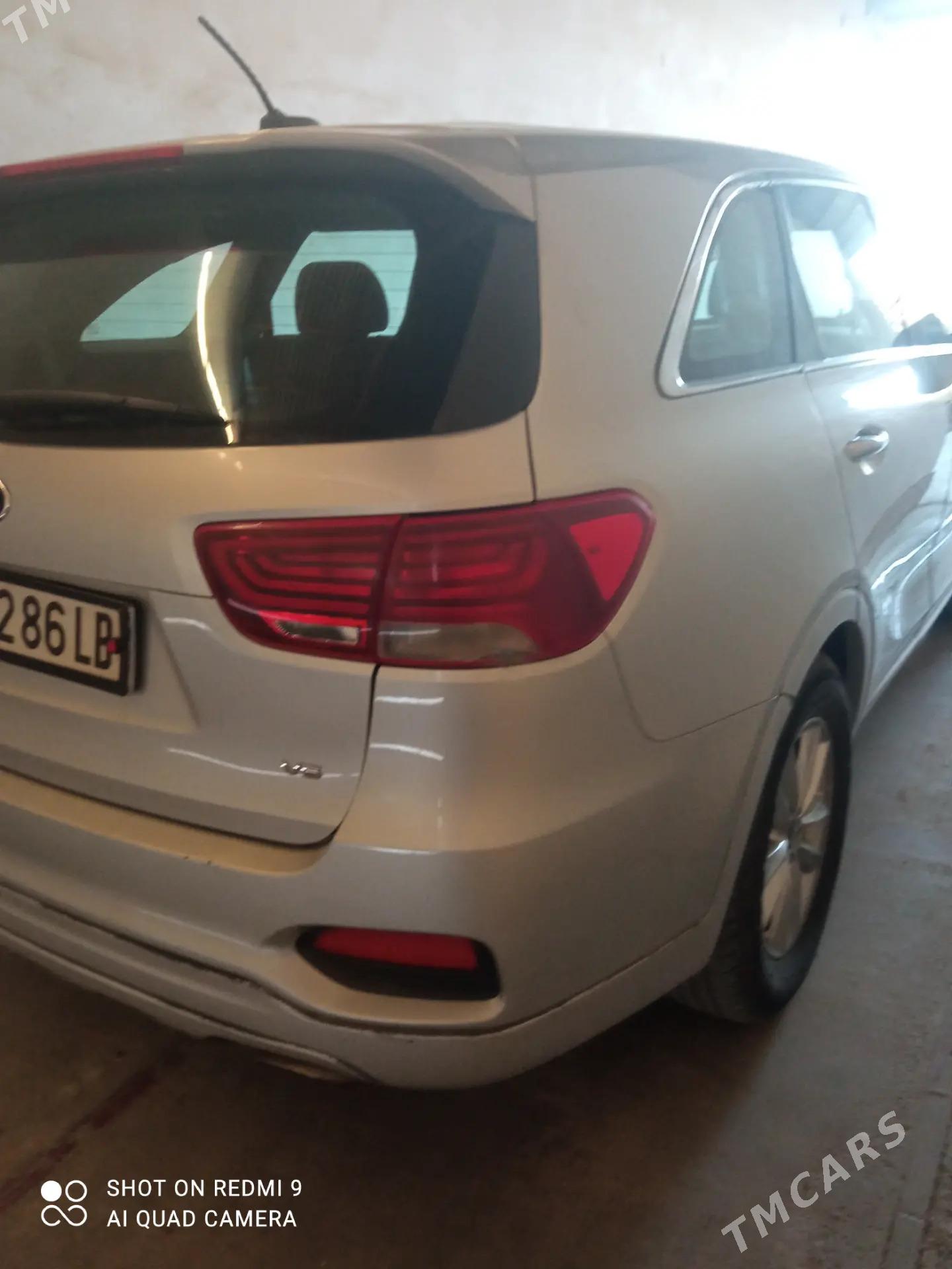 Kia Sorento 2018 - 260 000 TMT - Çärjew - img 6