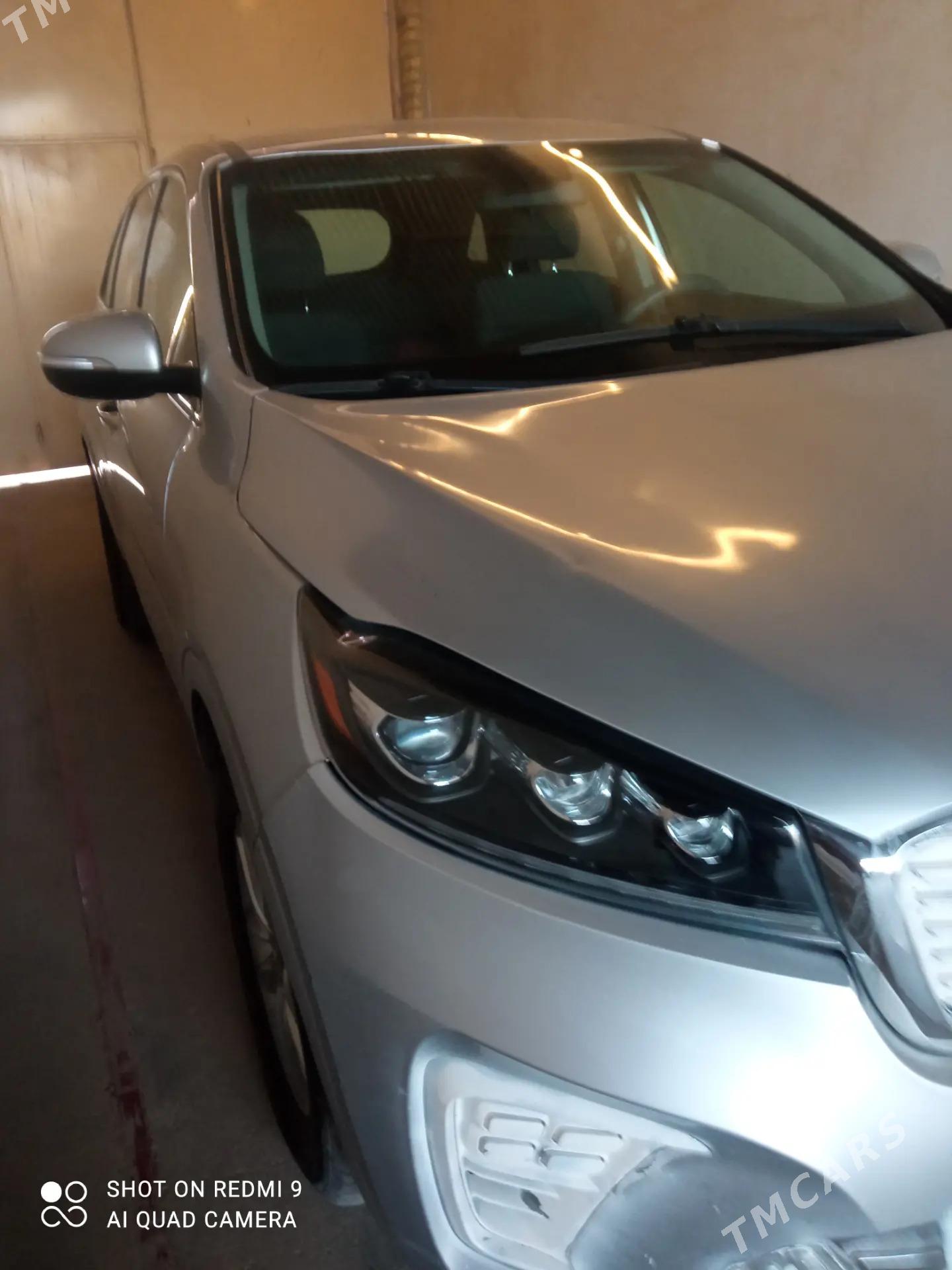 Kia Sorento 2018 - 260 000 TMT - Çärjew - img 3