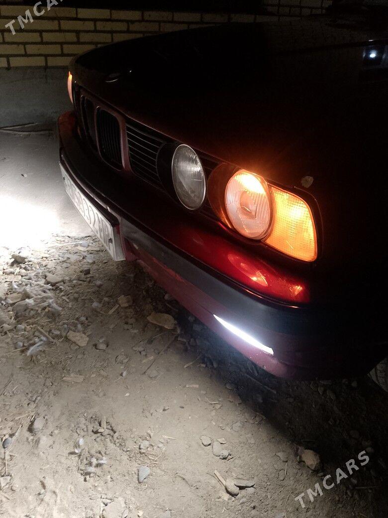 BMW 525 1990 - 33 000 TMT - Байрамали - img 8