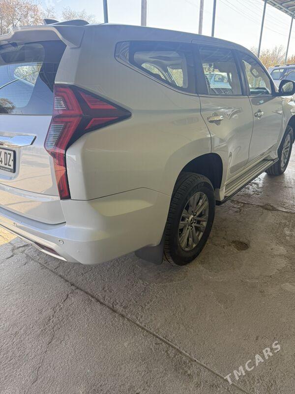 Mitsubishi Pajero 2020 - 415 000 TMT - Gubadag - img 2