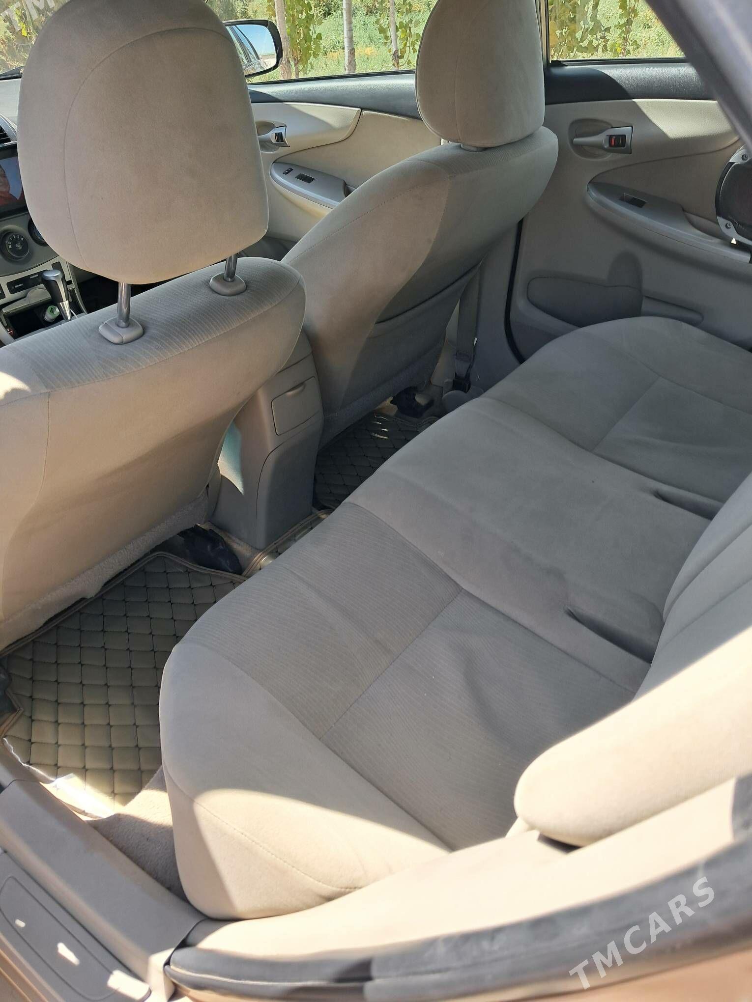 Toyota Corolla 2012 - 158 000 TMT - Губадаг - img 7