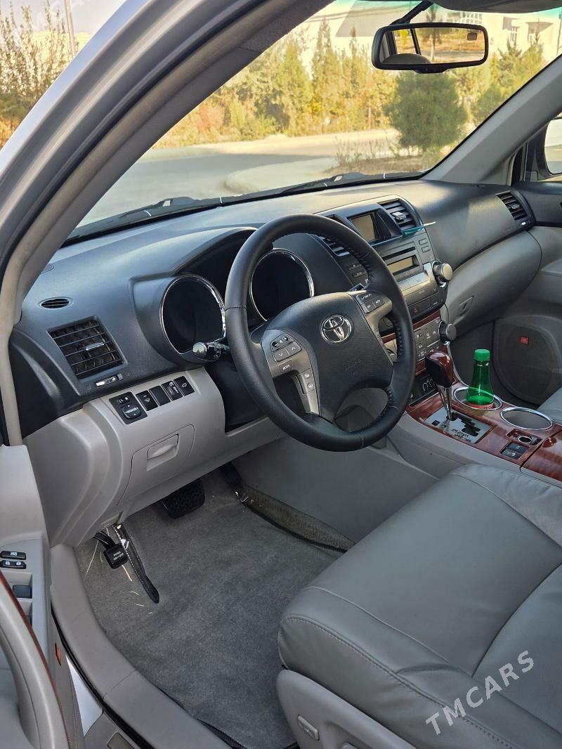 Toyota Highlander 2010 - 305 000 TMT - Ашхабад - img 7