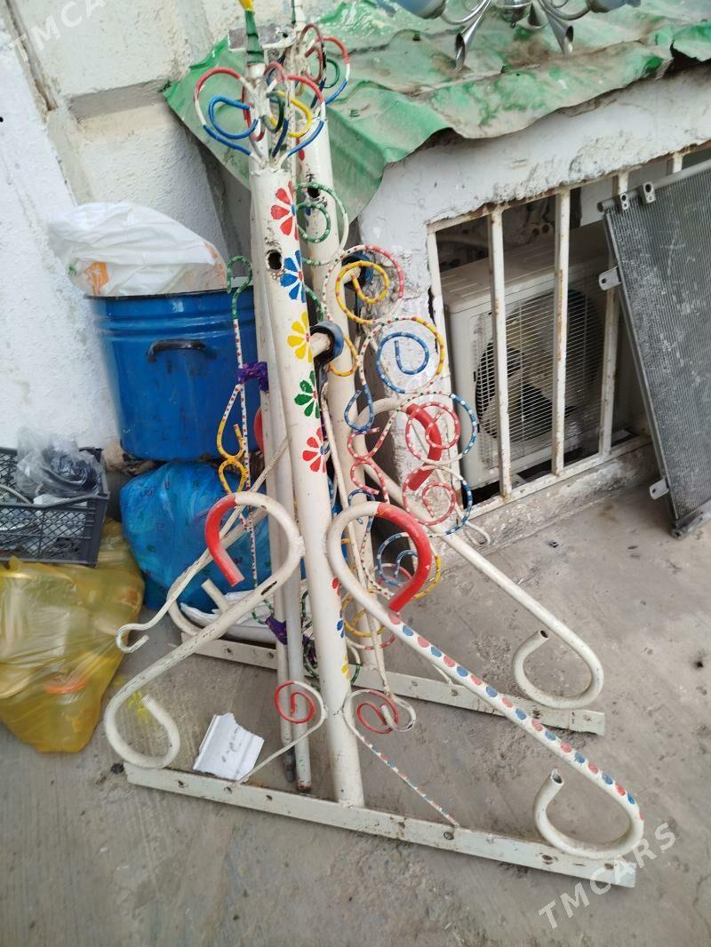 Salanjak - Мир 4 - img 1