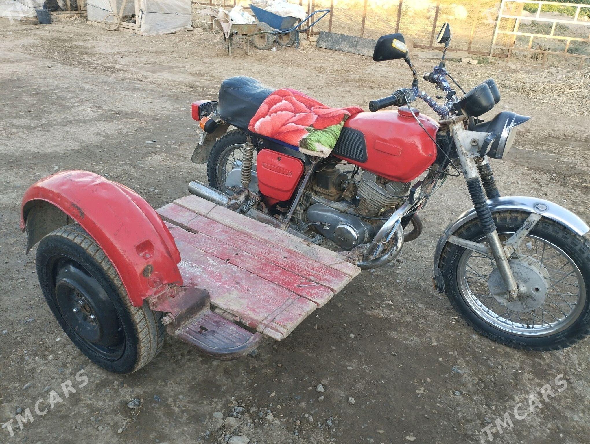 Iž Planeta 4 1999 - 9 000 TMT - Ёлётен - img 1