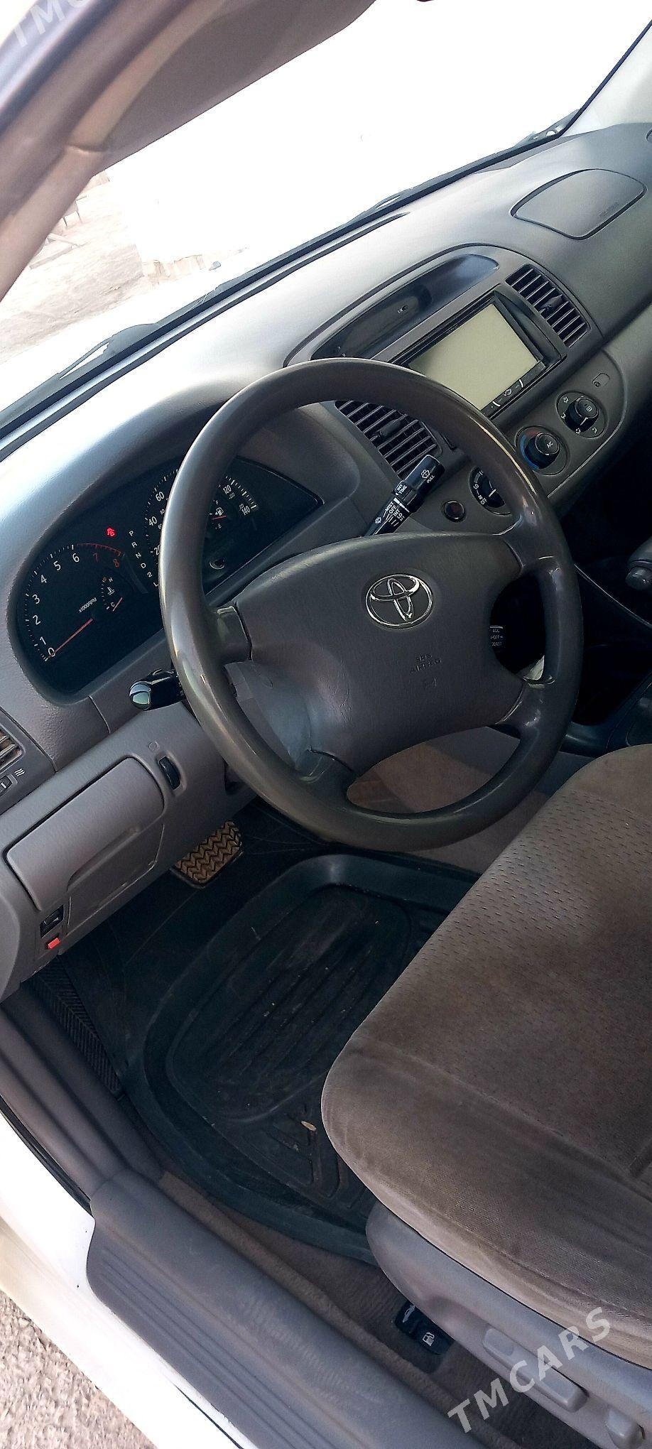 Toyota Camry 2002 - 150 000 TMT - Gubadag - img 3