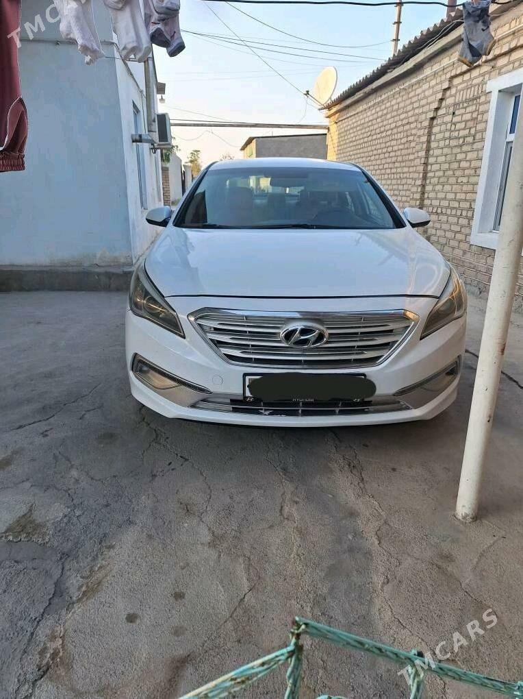 Hyundai Sonata 2016 - 170 000 TMT - Ак-Бугдайский этрап - img 5