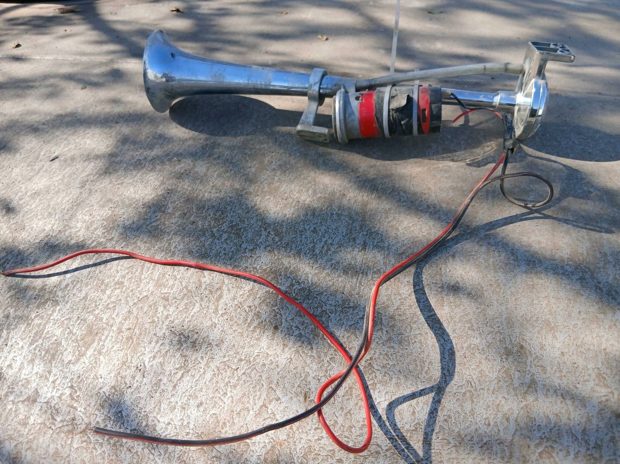 Signal wazduźka 250 TMT - Гурбансолтан Едже - img 2