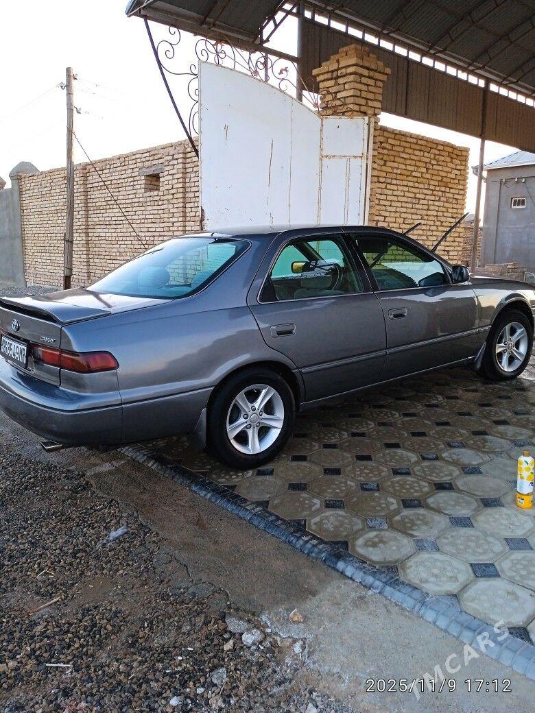 Toyota Camry 1997 - 123 000 TMT - Байрамали - img 3