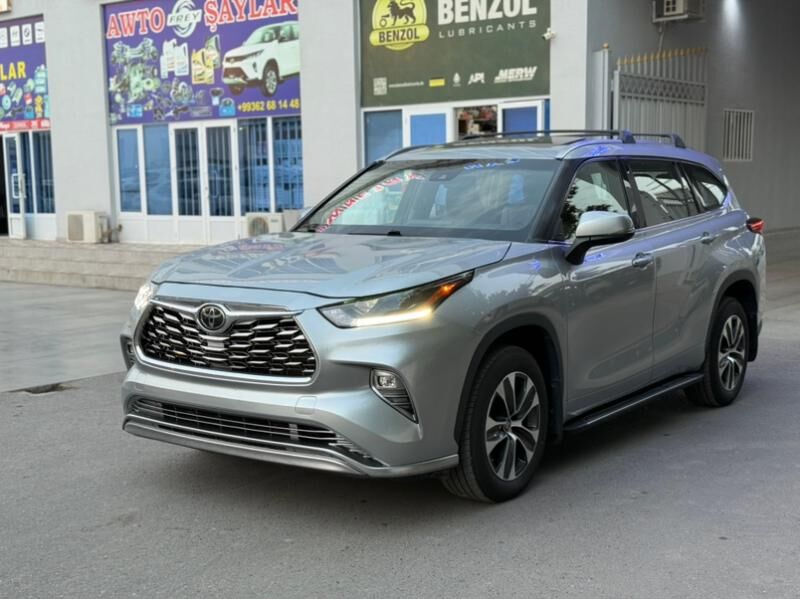 Toyota Highlander 2021 - 550 000 TMT - Мары - img 3