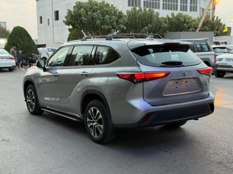 Toyota Highlander 2021 - 550 000 TMT - Мары - img 6