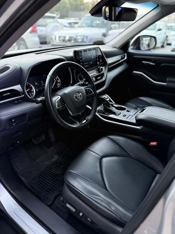 Toyota Highlander 2021 - 550 000 TMT - Мары - img 9