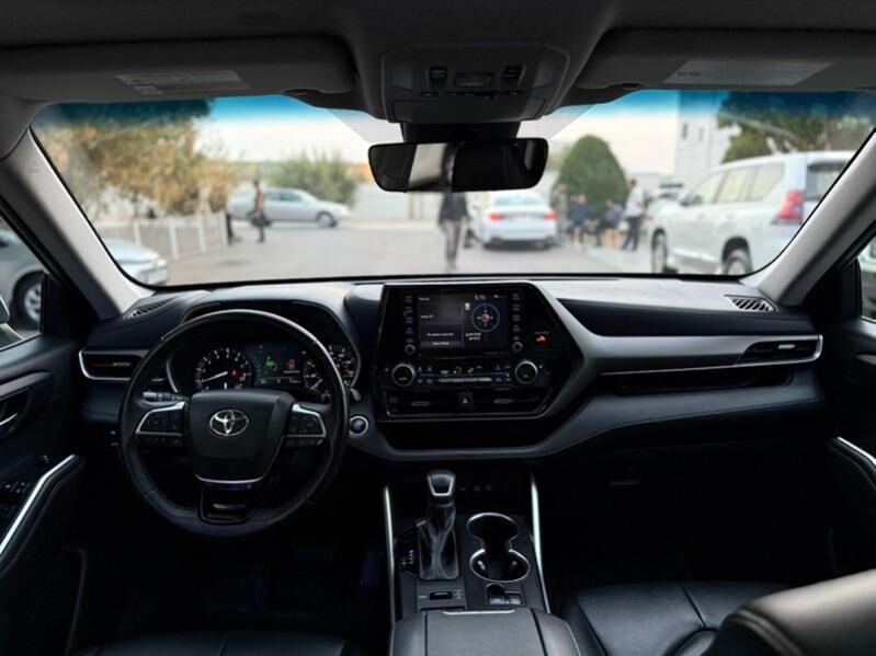 Toyota Highlander 2021 - 550 000 TMT - Мары - img 8