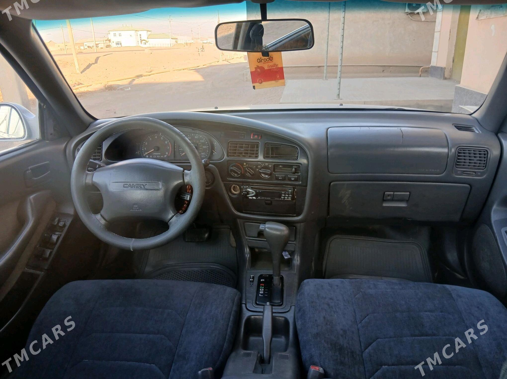 Toyota Camry 1995 - 100 000 TMT - Gubadag - img 3