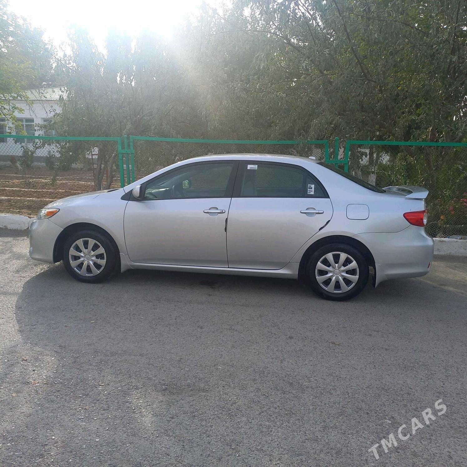 Toyota Corolla 2011 - 167 000 TMT - Ашхабад - img 4