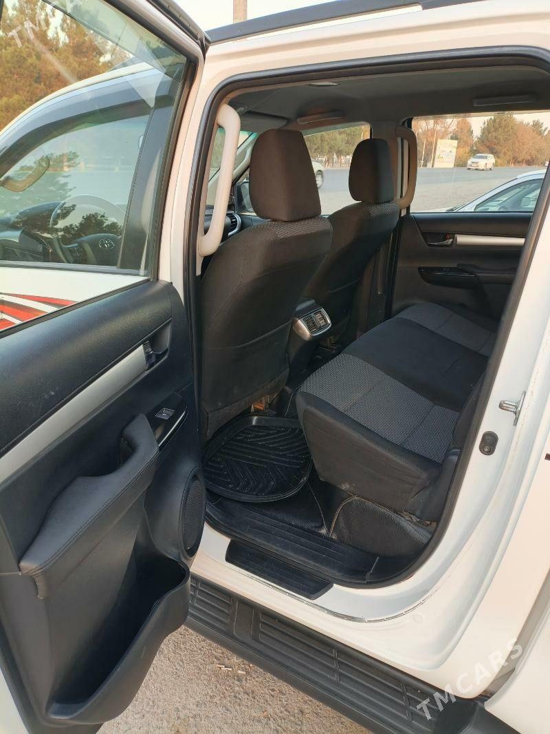 Toyota Hilux 2017 - 460 000 TMT - Mary - img 6