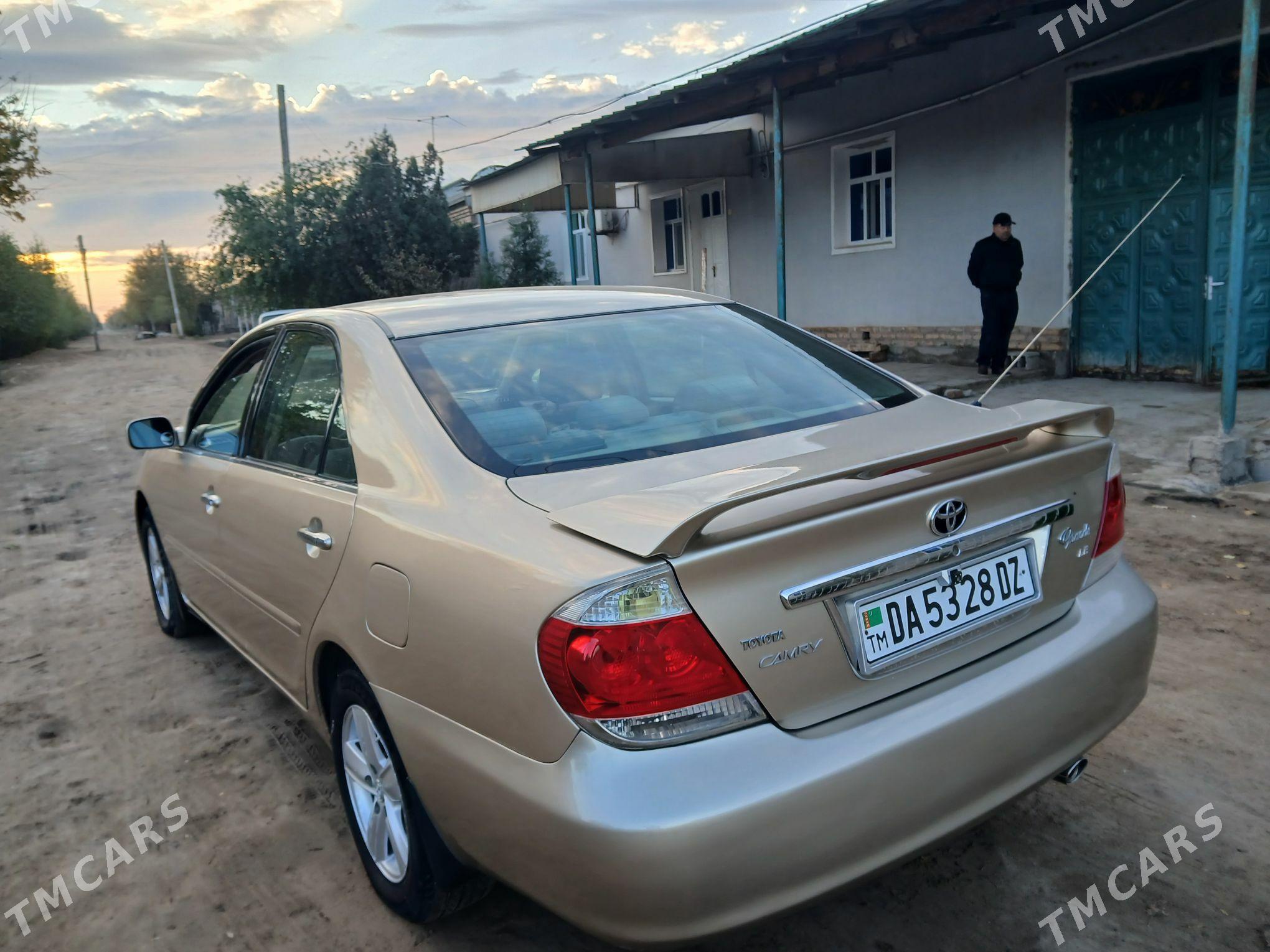 Toyota Camry 2005 - 157 000 TMT - Кёнеургенч - img 4