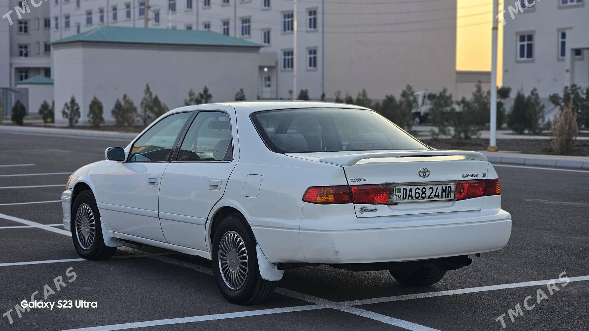 Toyota Camry 2000 - 117 000 TMT - Mary - img 4