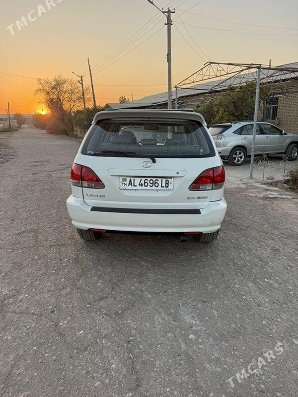 Lexus RX 300 1999 - 170 000 TMT - Сакар - img 2