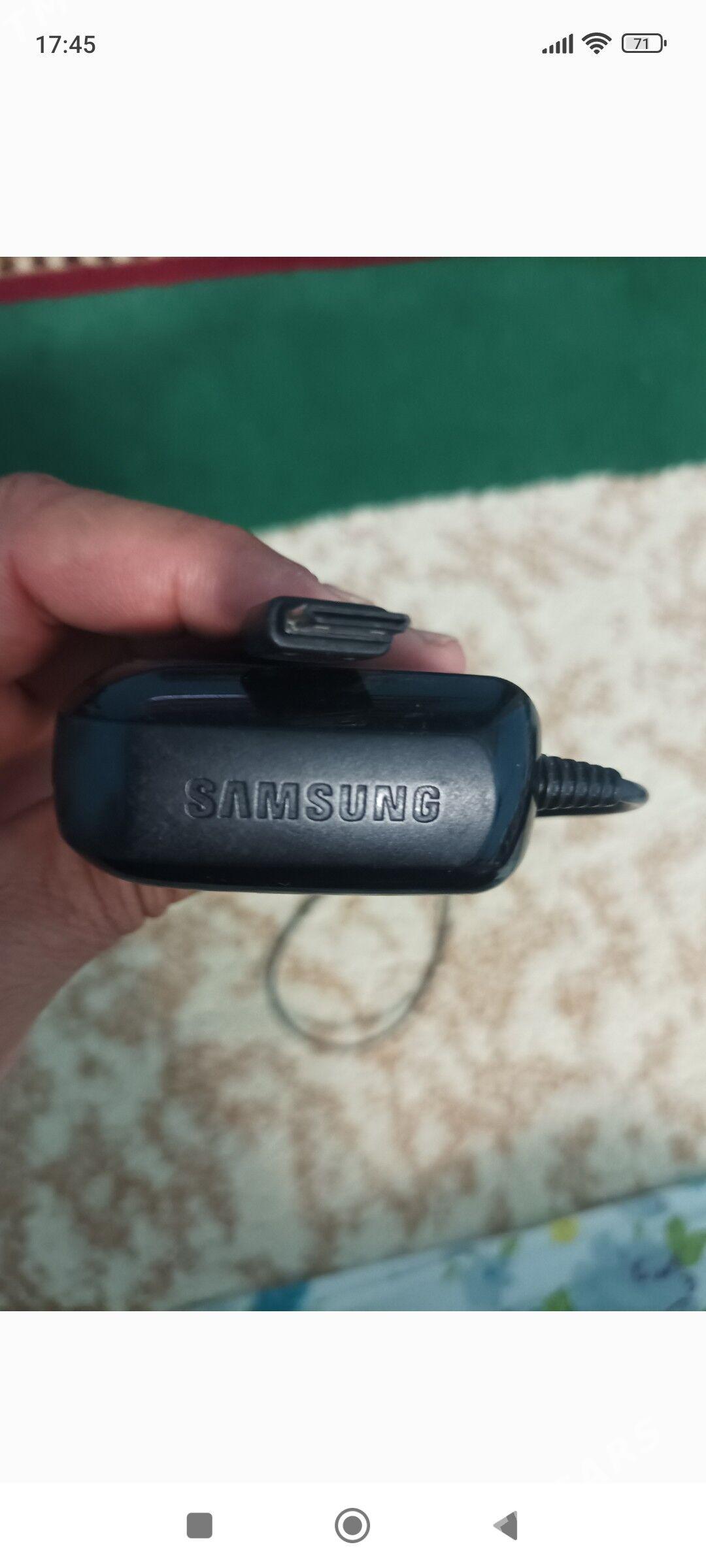 Зарядник - Howdan "W" - img 5