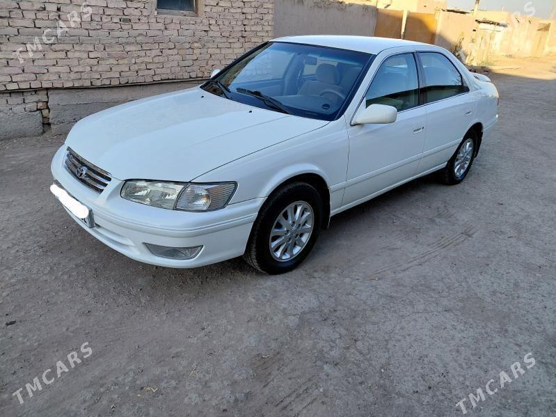 Toyota Camry 2000 - 170 000 TMT - Köneürgenç - img 2