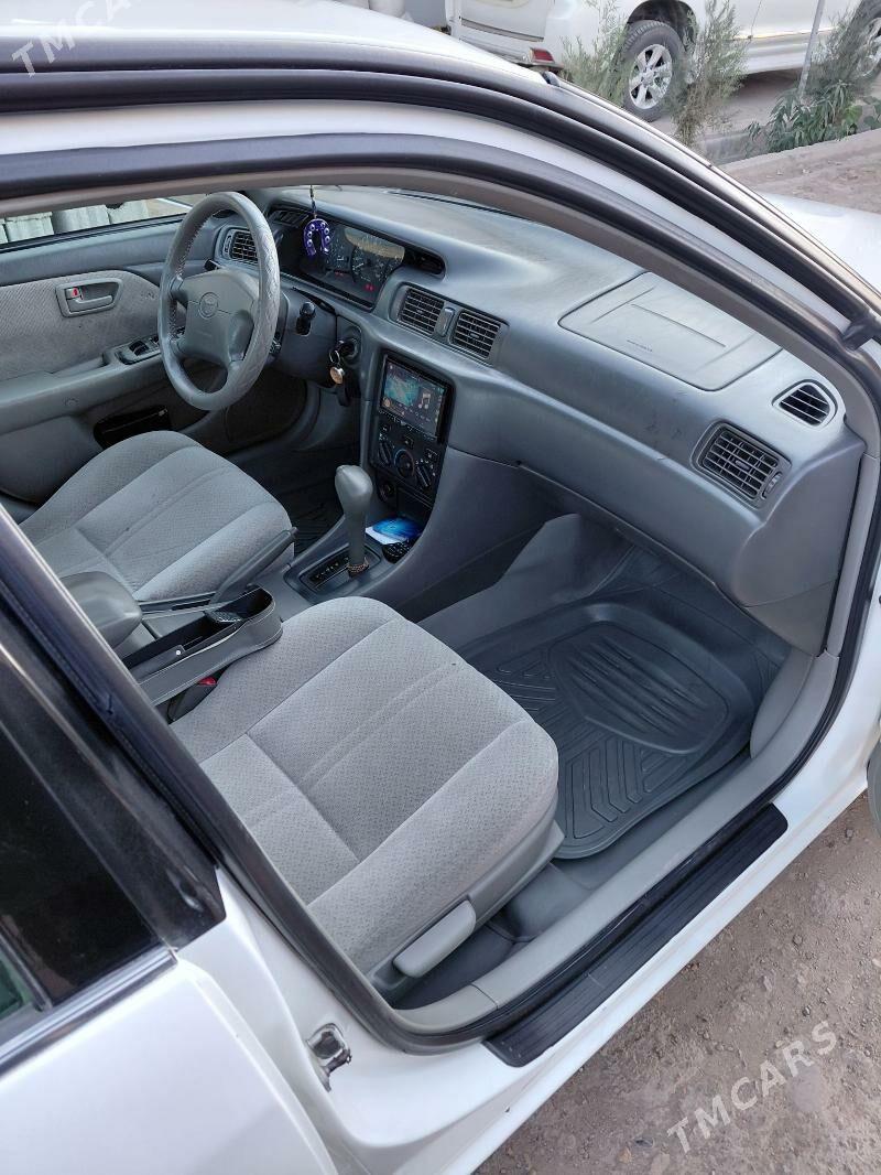 Toyota Camry 2000 - 170 000 TMT - Köneürgenç - img 6