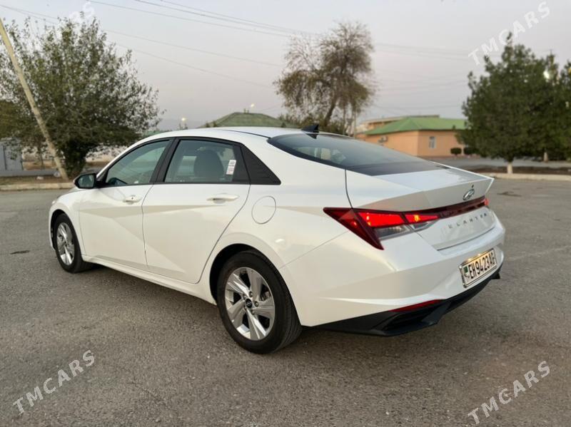 Hyundai Elantra 2021 - 250 000 TMT - Aşgabat - img 8
