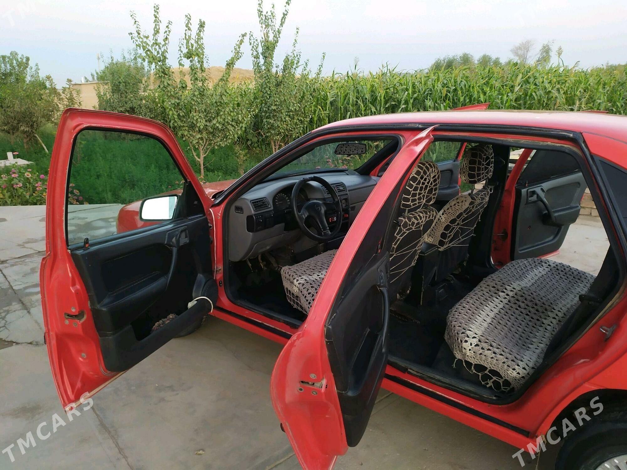 Opel Vectra 1993 - 40 000 TMT - Акдепе - img 6