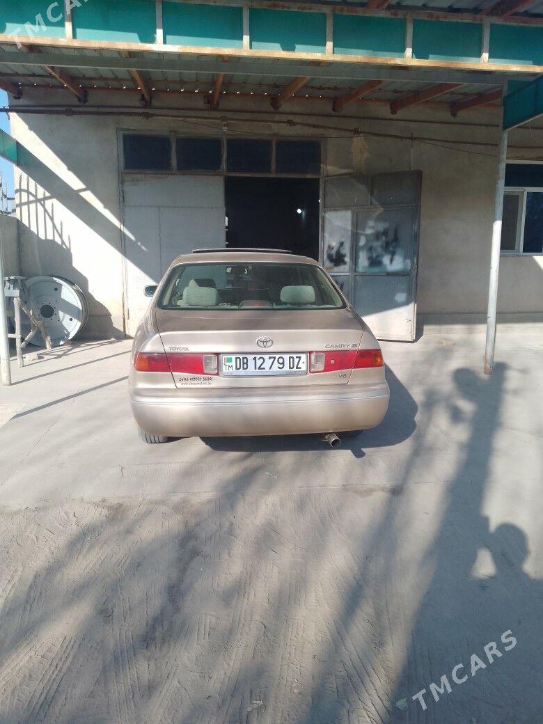 Toyota Camry 2000 - 140 000 TMT - Шабатский этрап - img 3
