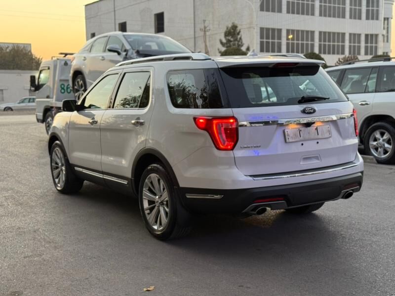 Ford Explorer 2019 - 335 000 TMT - Мары - img 3