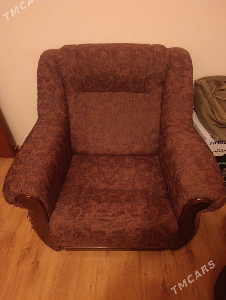 Продаю диван и кресла б/у - 1 mkr - img 2