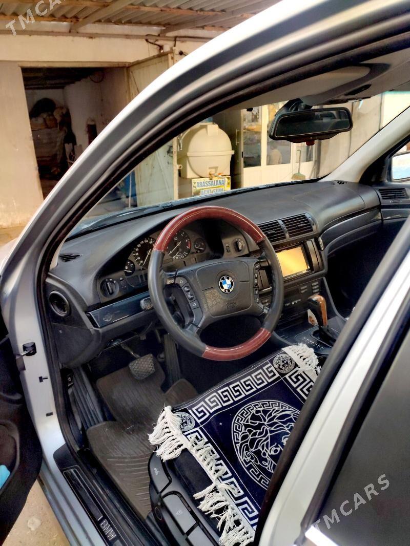 BMW E39 1997 - 90 000 TMT - Туркменбаши - img 5