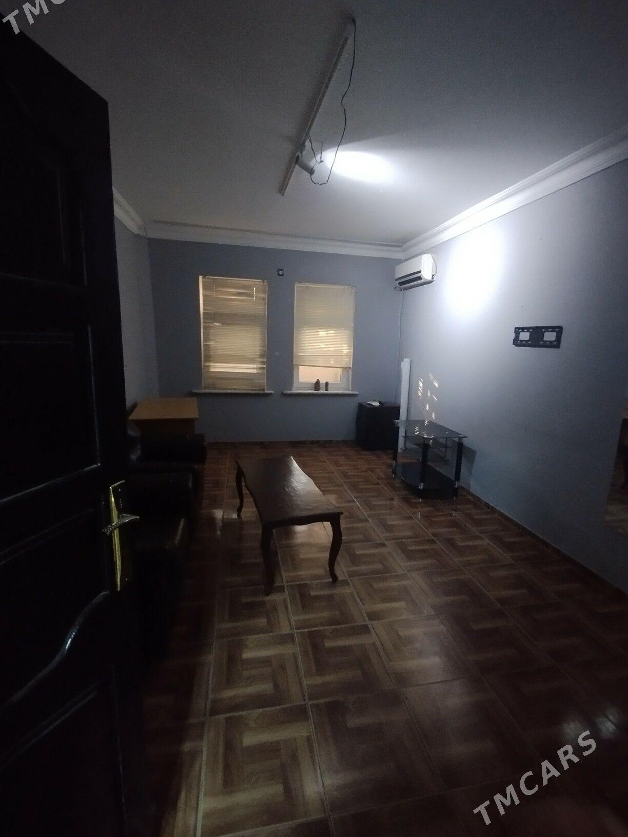 Arende ofis Mir6 podwal mebeli - Мир 6 - img 4