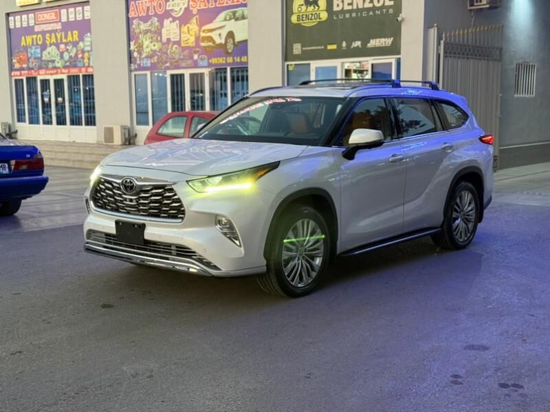 Toyota Highlander 2023 - 756 000 TMT - Мары - img 2
