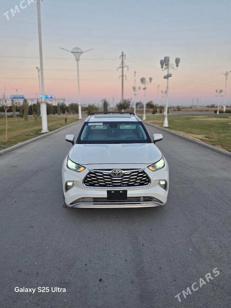 Toyota Highlander 2021 - 550 000 TMT - Дашогуз - img 2