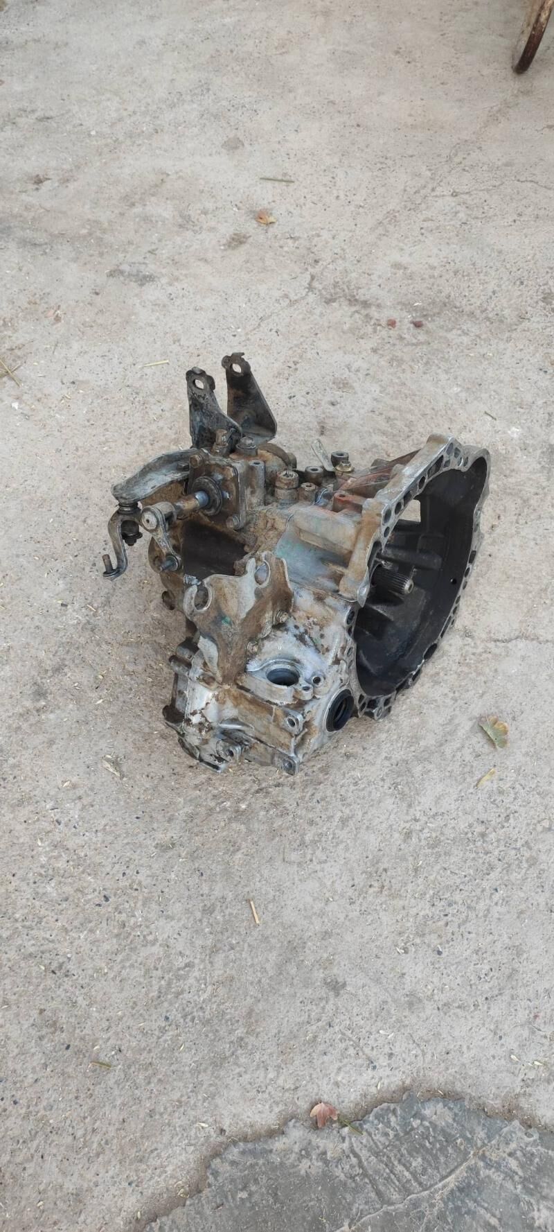 Karopka Karolla 2002 1 000 TMT - Дашогуз - img 2