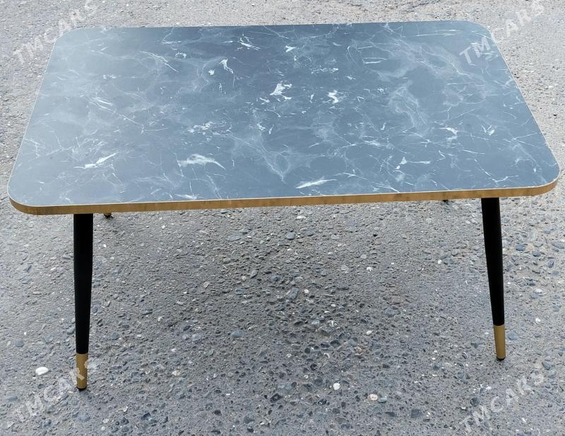 žurnal stol - Bedew - img 1