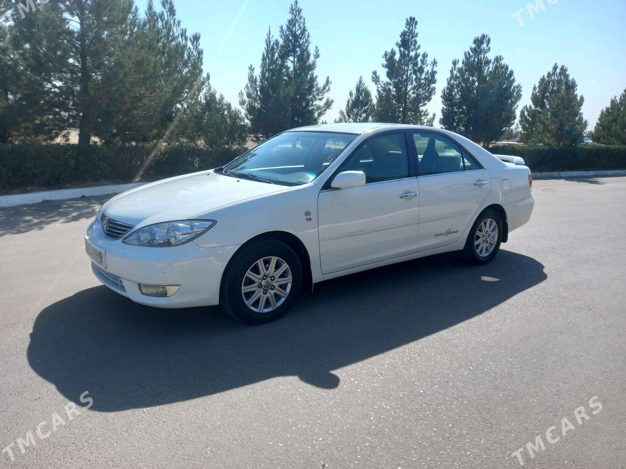 Toyota Camry 2002 - 172 000 TMT - Сакарчага - img 1