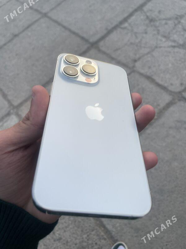 iphone 13 - Sarahs - img 7