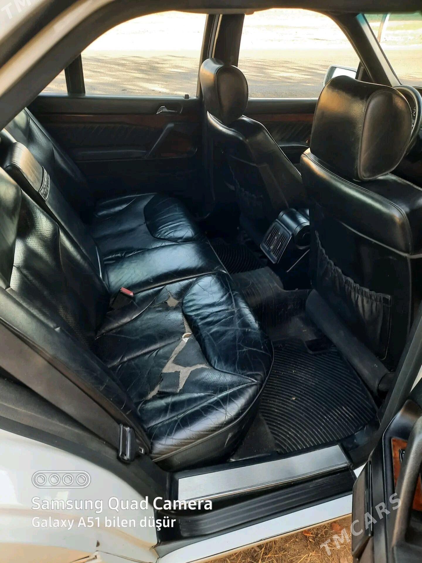 Mercedes-Benz 500-Class 1993 - 70 000 TMT - Байрамали - img 4