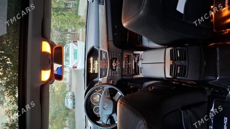 Mercedes-Benz E350 2010 - 320 000 TMT - Aşgabat - img 10