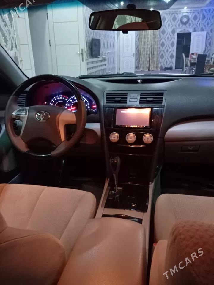 Toyota Camry 2010 - 225 000 TMT - Köneürgenç - img 6